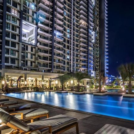 Resort Living Condominium Unit In Metro Манила Екстериор снимка