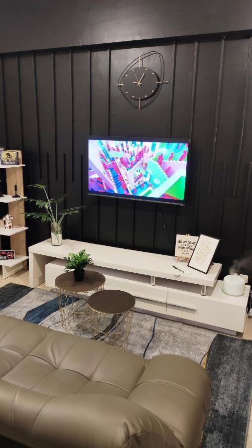 Resort Living Condominium Unit In Metro Манила Екстериор снимка