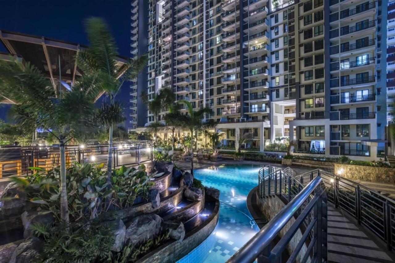 Resort Living Condominium Unit In Metro Манила Екстериор снимка
