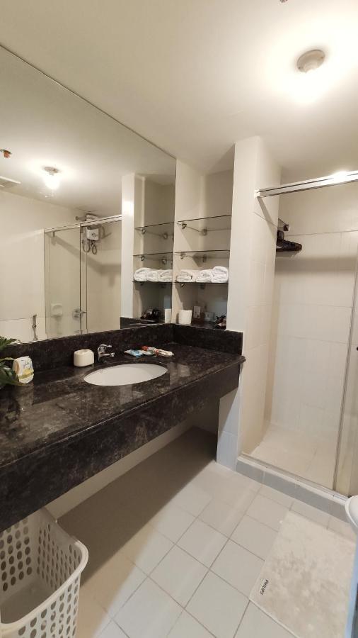 Resort Living Condominium Unit In Metro Манила Екстериор снимка